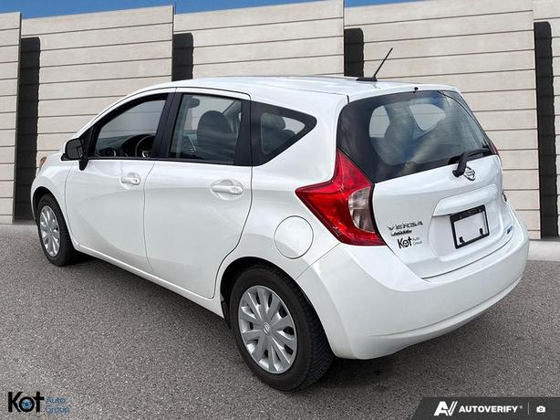 2014 Nissan Versa Note SV ! BLUETOOTH! POWER WINDOWS AND LOCKS! NO ACCIDENT! image 4