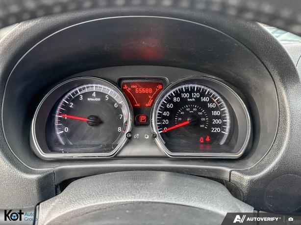 2014 Nissan Versa Note SV ! BLUETOOTH! POWER WINDOWS AND LOCKS! NO ACCIDENT! image 7