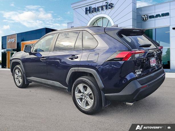 2019 Toyota RAV4 XLE AWD | One Owner! image 4