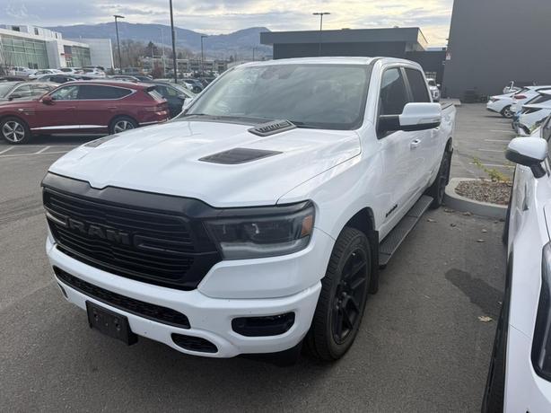 2022 RAM 1500 Sport APPLE CARPLAY! ANDROID AUTO! BACKUP CAMERA! TRAILER ASSIST!  image 2