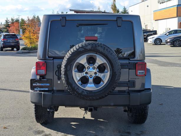 2016 Jeep Wrangler Unlimited - No Accidents, BC Only, Upgraded Stereo image 7