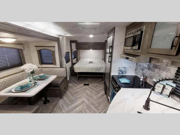 Used 2021 Forest River RV EVO T2160 image 1
