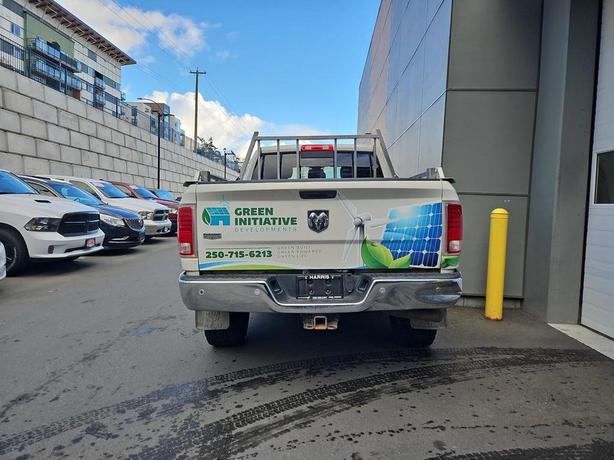 2018 RAM 3500 Laramie 4x4 Crew Cab 6'4 Box | No Reported Accidents! image 5