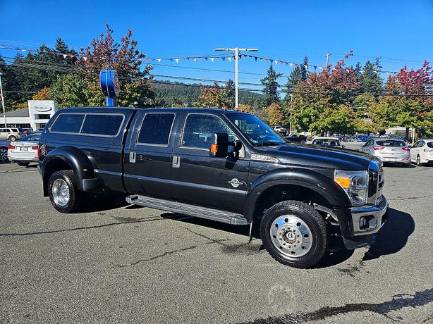 2015 Ford  Super Duty F-450 Pickup XLT image 1