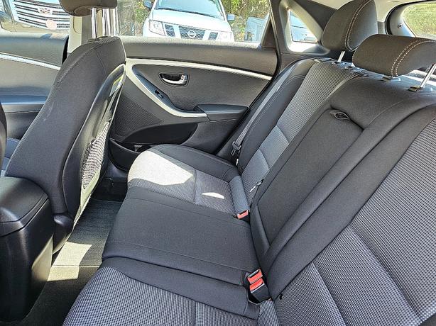 2014 Hyundai  Elantra GT L image 8