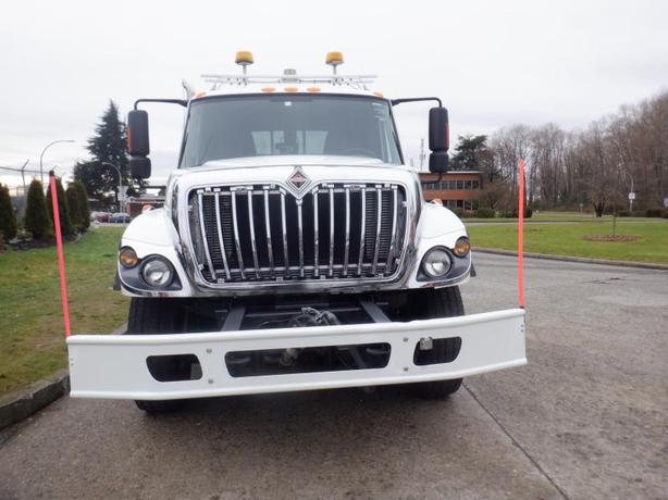 2010 International 7300 Workstar Dump Truck Air Brakes Diesel image 5