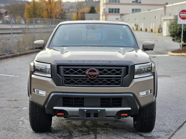 2022 Nissan Frontier PRO-4X - No Accidents, Parking Sensors, Navigation image 3