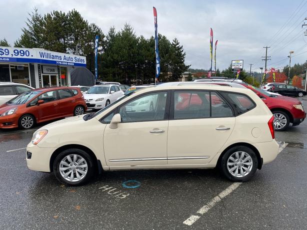 2012 KIA  Rondo EX w/3rd Row Seating image 8