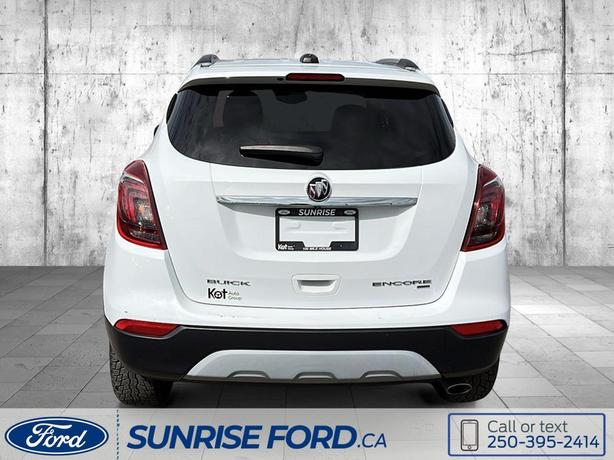 2017 Buick Encore Essence, PUSH BUTTON START, HEATED SEATS, CRUISE CONTROL image 6