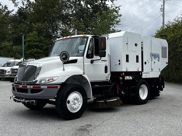 2012 International DuraStar 4300 M6000 Schwarze Sweeper Diesel image 5
