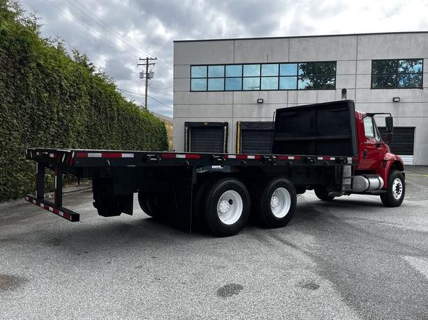 2011 International 4400 22 Foot Flat Deck With Air Brakes Diesel image 8