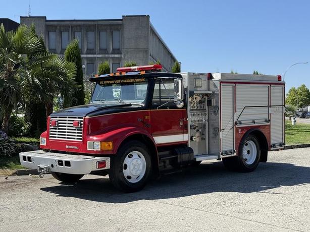 1991 International 4600 HALE Pumper Firetruck image 5