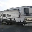 Used 2023 Keystone RV Arcadia Super Lite 293SLRD thumbnail image 3