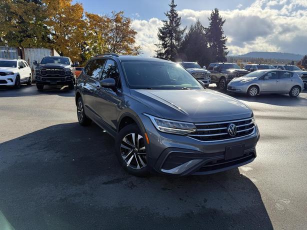 2022 Volkswagen Tiguan Trendline image 7