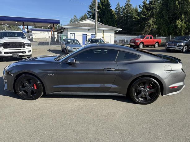 2018 Ford Mustang GT image 2