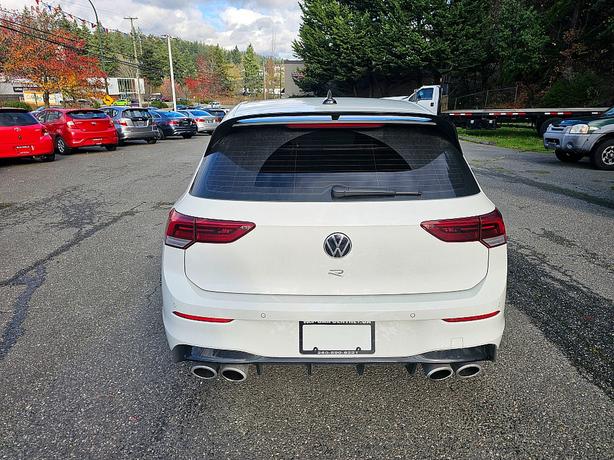 2024 Volkswagen  Golf R image 5