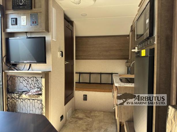 Used 2017 Forest River RV R Pod RP-182G image 5