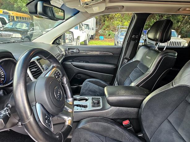 2012 Jeep  Grand Cherokee SRT8 image 7