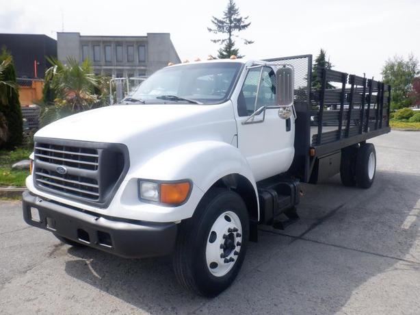 2001 Ford F-650 18 Foot Flat Deck Diesel Air Brakes image 2