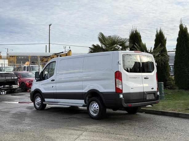 2023 Ford Transit 250 Cargo Van Low Roof. 130-inch WheelBase AWD image 7