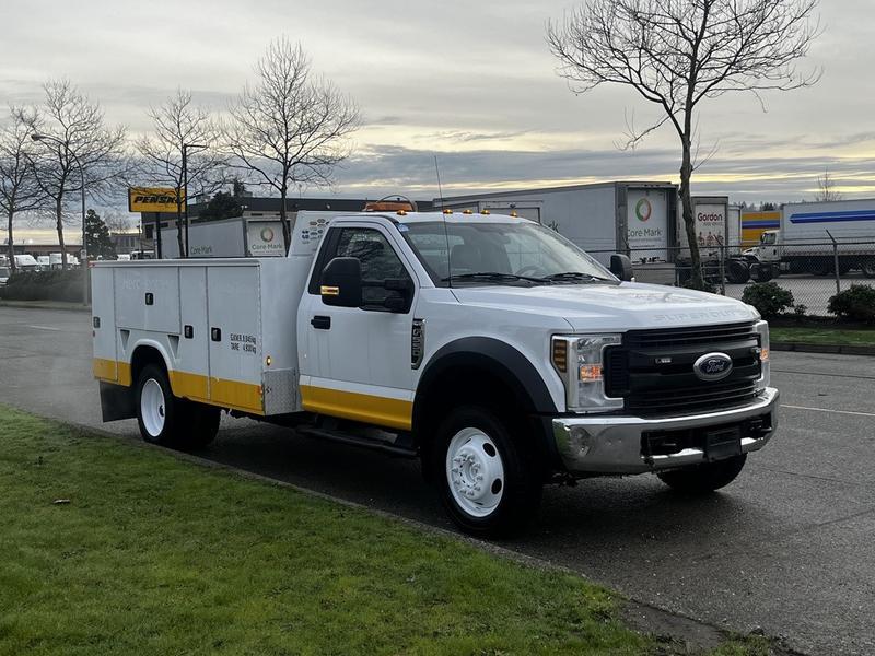 2019 Ford F-550 Service Truck 4WD display photo