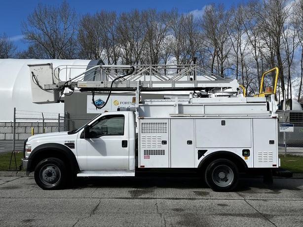 2008 Ford F-550 Service Truck With Bucket  2WD Diesel image 6