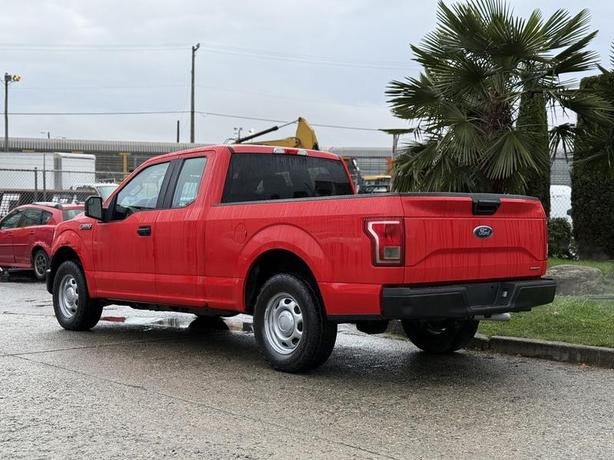 2015 Ford F-150 XL SuperCab 2WD with 6.5-Foot Box image 7