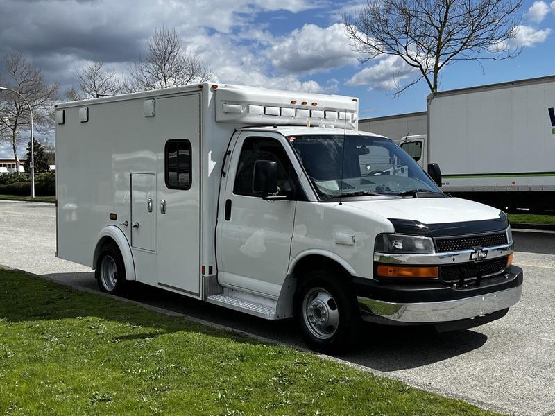 2013 Chevrolet Express Ex-Ambulance display photo