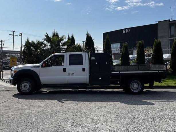2016 Ford F-550 Crew Cab 12-Foot Flat Deck 4WD image 6