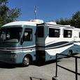 2000 Ford Motorhome Pace Arrow Vision RV with 2 Slide Outs thumbnail image 5