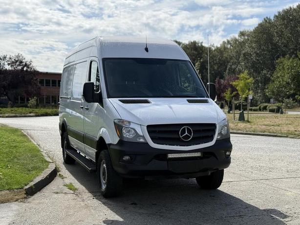 2017 Mercedes-Benz Sprinter 2500 4x4 Cargo Van with Rear Shelving image 2