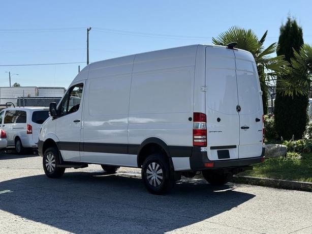 2017 Mercedes-Benz Sprinter 2500 144-in WheelBase 4X4 Cargo Van with Shelving image 7