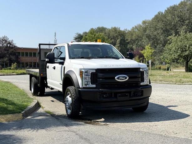 2018 Ford F-550 XL Crew Cab 4x4 Dually Diesel with 12-Foot Flat Deck image 2