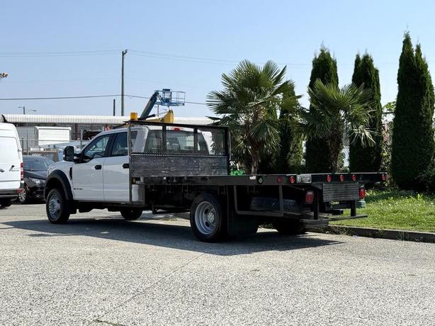 2018 Ford F-550 XL Crew Cab 4x4 Dually Diesel with 12-Foot Flat Deck image 7