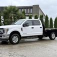 2019 Ford F-350 SD XLT 4x4 Crew Cab Diesel with 8-Foot Flat Deck thumbnail image 5