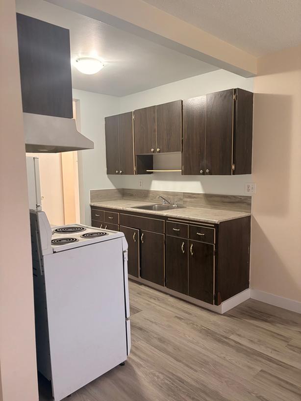 Welcome to Westgate Apartments image 7