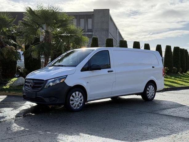 2020 Mercedes-Benz Metris Cargo Van – Compact Commercial Van with Heated Seats image 5