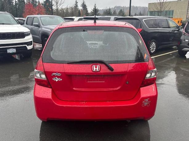 2007 Honda Fit DX | Manual Hatchback! image 6