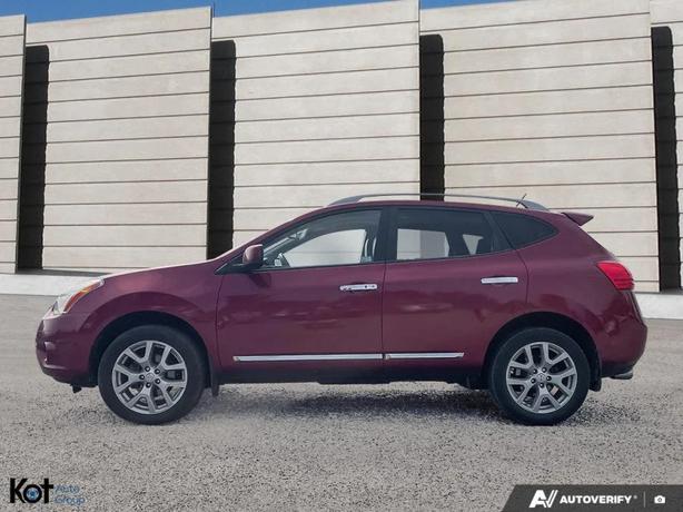 2011 NISSAN ROGUE image 3