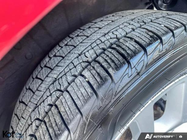 2011 NISSAN ROGUE image 7