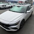 2025 Hyundai Elantra Hybrid Luxury ! WIRELESS CHARGING! BACKUP CAMERA! LEATHER! thumbnail image 2