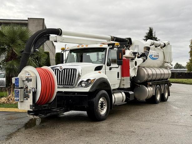 2014 International 7500 Vactor Plus 2100 Vacuum Truck image 4