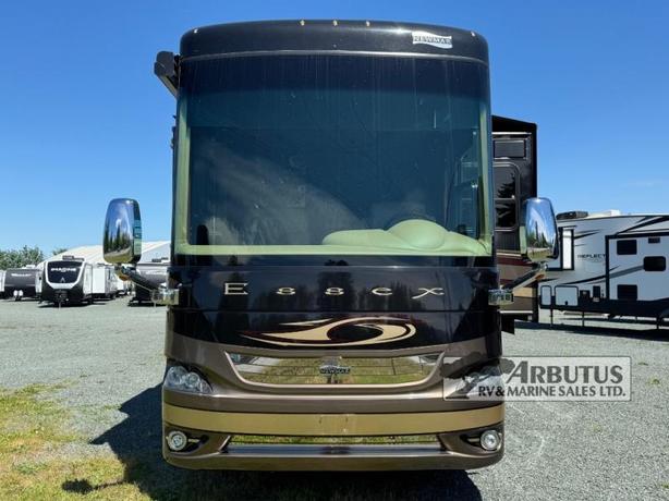 Used 2012 Newmar Essex 4544 image 2