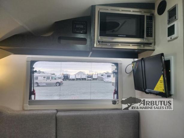 Used 2023 nuCamp RV TAB 320 image 8