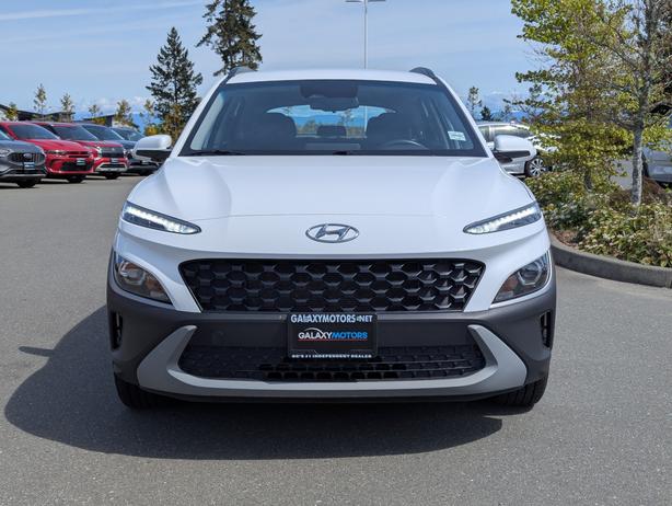 2023 Hyundai Kona Preferred - AWD, No Accidents, Heated Seats image 3