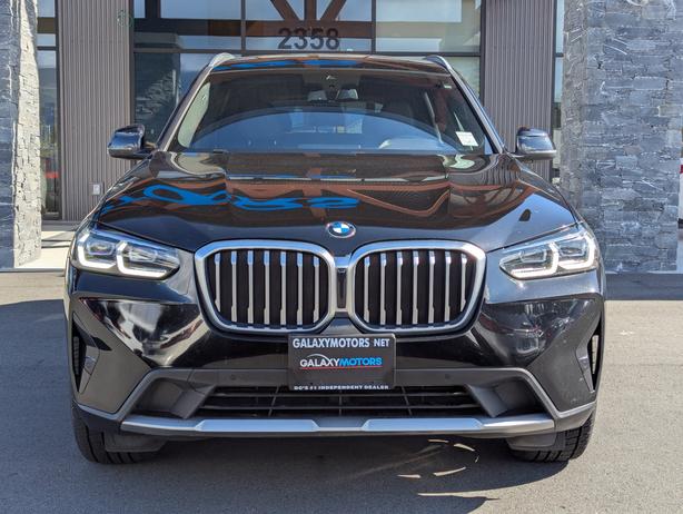2022 BMW X3 xDrive30i - No Accidents, Leather, Navigation image 3