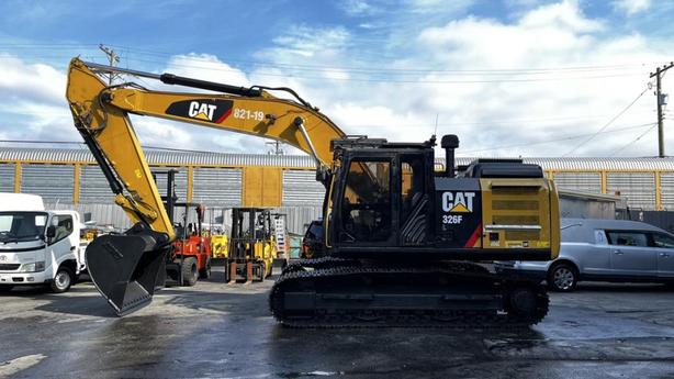 2018 Caterpillar 326F L Excavator image 4