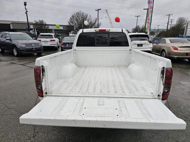 2005 Chevrolet Colorado 2WD Extended Cab image 6