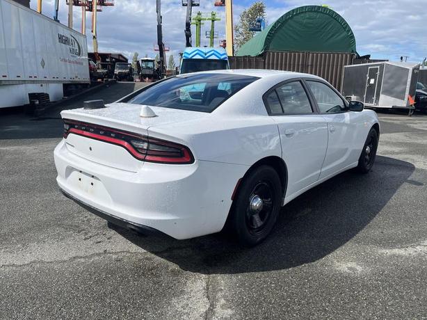 2017 Dodge Charger Ex-Police Sedan with 3.6L V6 and Rear-Wheel Drive image 5