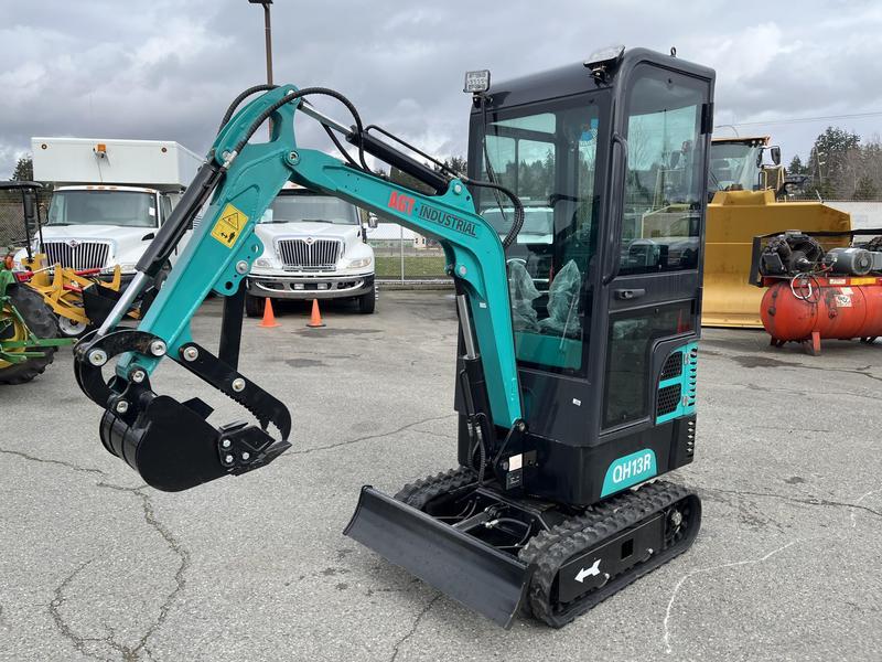 2024 AGT Industrial Green QH13R Mini Excavator 420CC Gas Engine (New) display photo